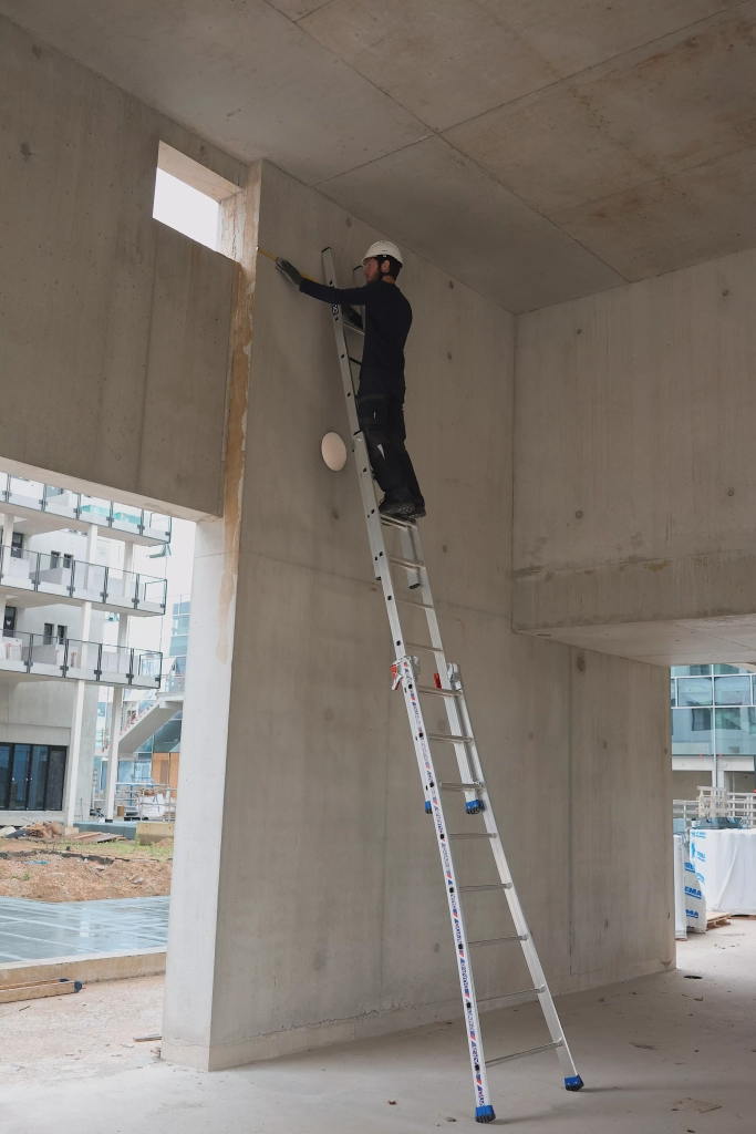 Echelle transformable T3 accès chantier