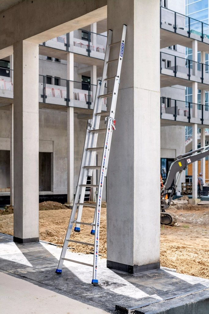 Echelle transformable T3 accès façade