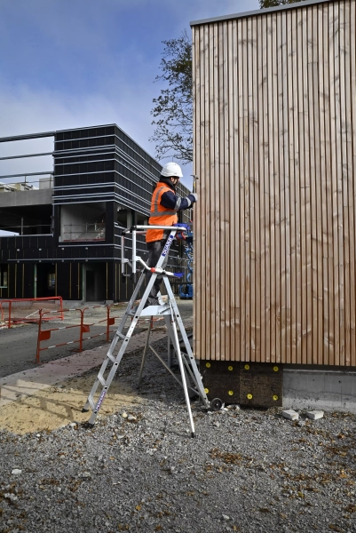 Plate-forme individuelle roulante F5 Perform travaux menuiserie