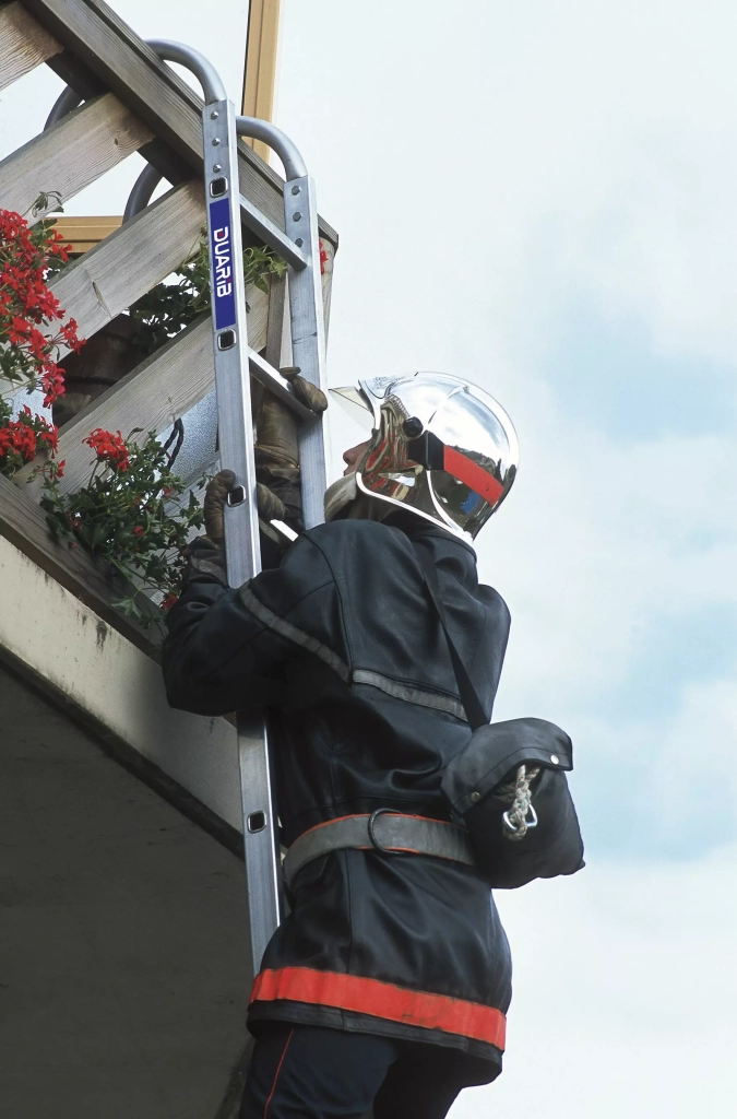 Echelle incendie SCS