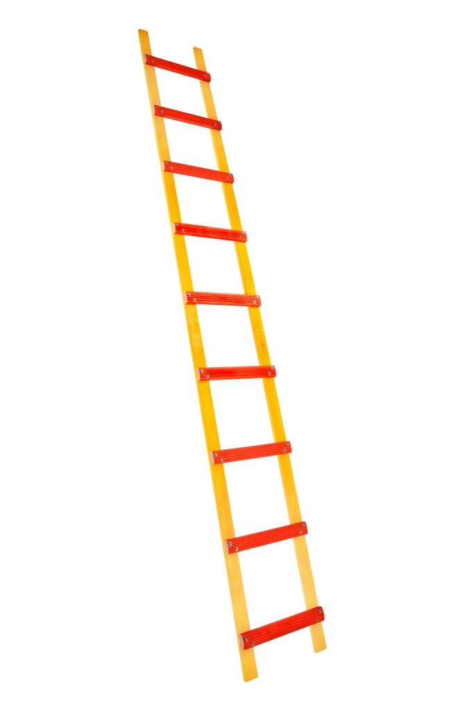 Echelle de toit bois