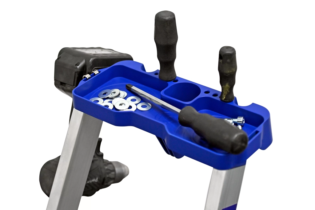 Escabeau aluminium Pro 54 tablette porte-outils